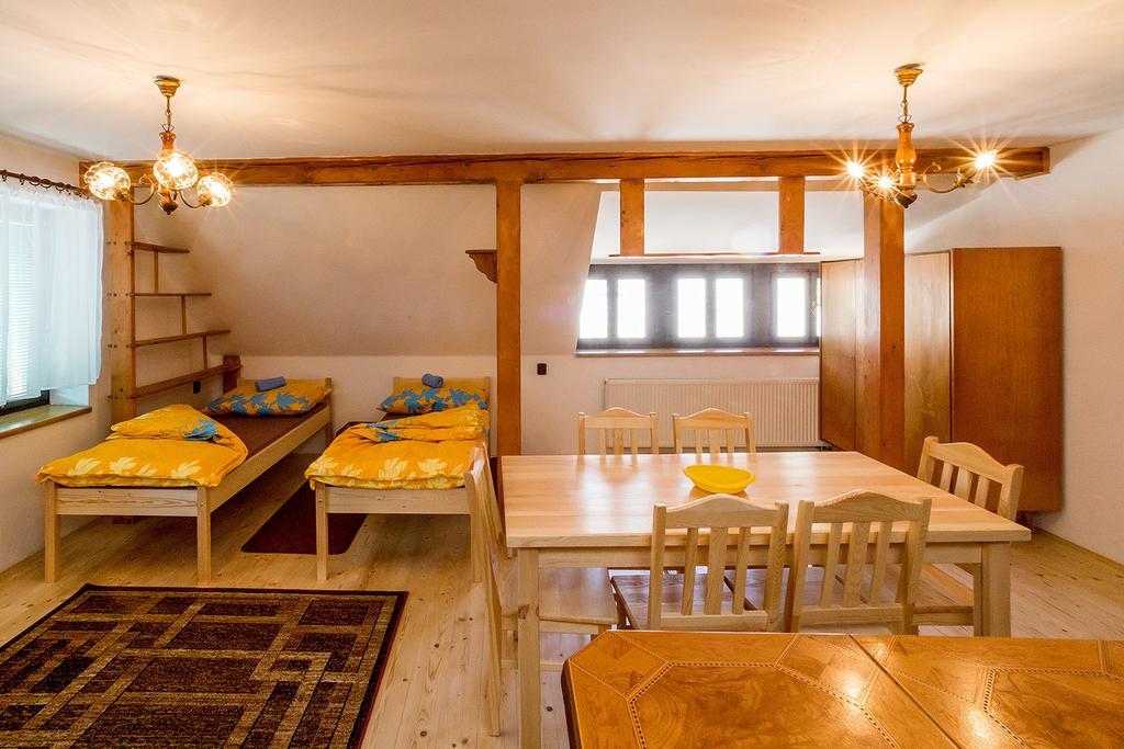 Hostel Havana Чески-Крумлов Номер фото